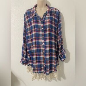NWT Umgee Plaid Top with Lace Hem Size 1XL